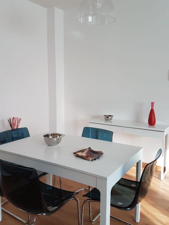 Central Apartment Con Tre Camere Da Letto Locorotondo Extérieur photo